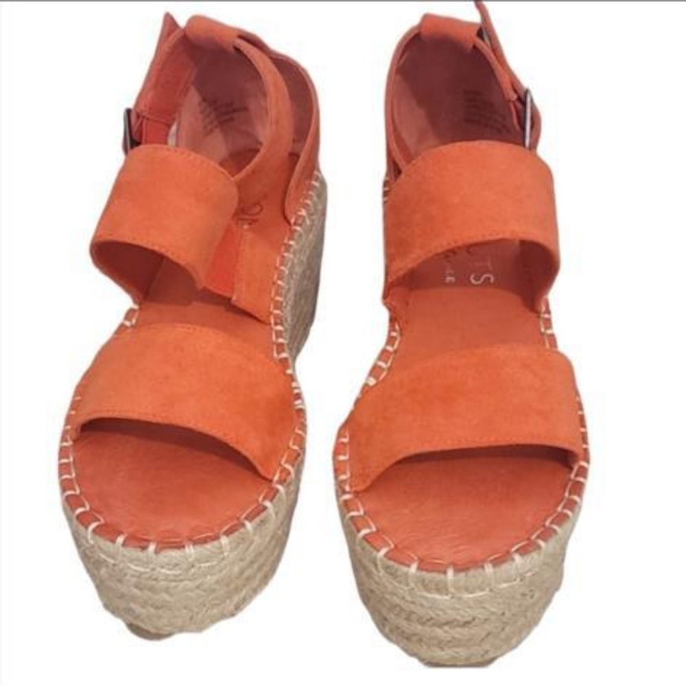 Coconuts By Matisse Sandal Size 6.5